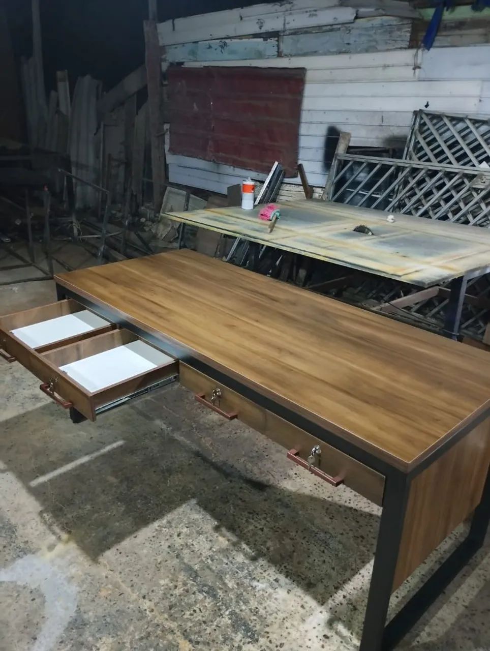 Mesa executiva estilo industrial  - Foto 4