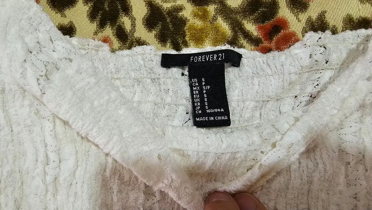 Top cropped com manga bufante - Foto 2