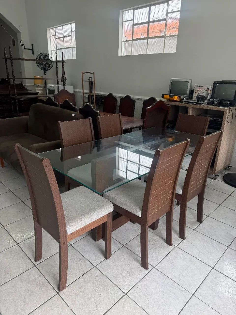 Mesa de Jantar com Tampo de Vidro 6 cadeiras