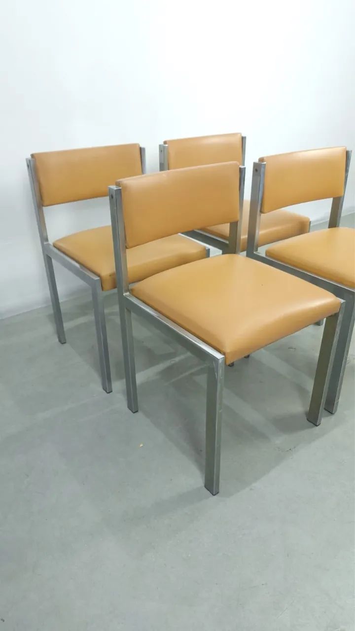 Conjunto de 4 cadeiras década de 60/70 - Foto 3