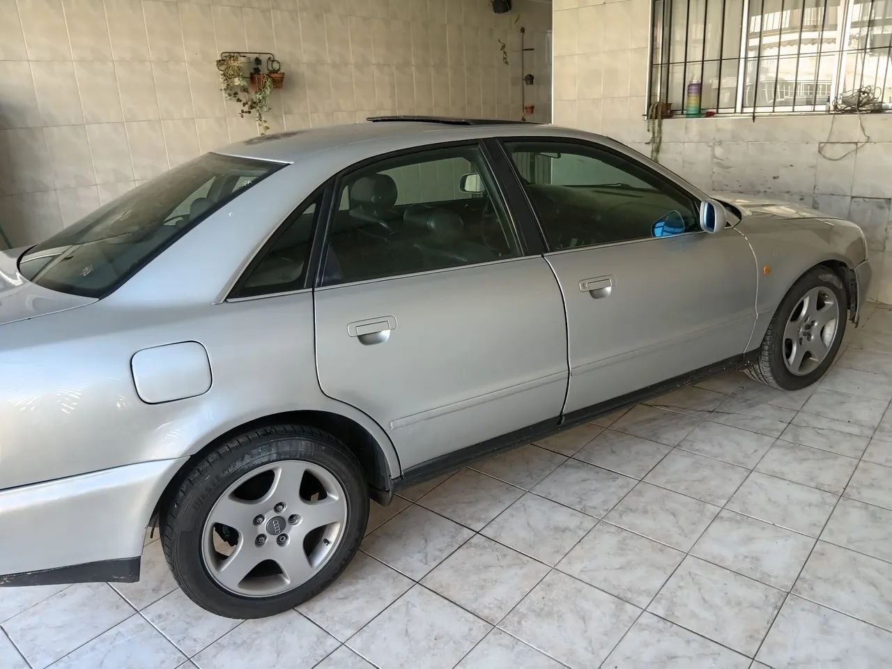 Audi A4 1.8 Mec. 1997 - Foto 3