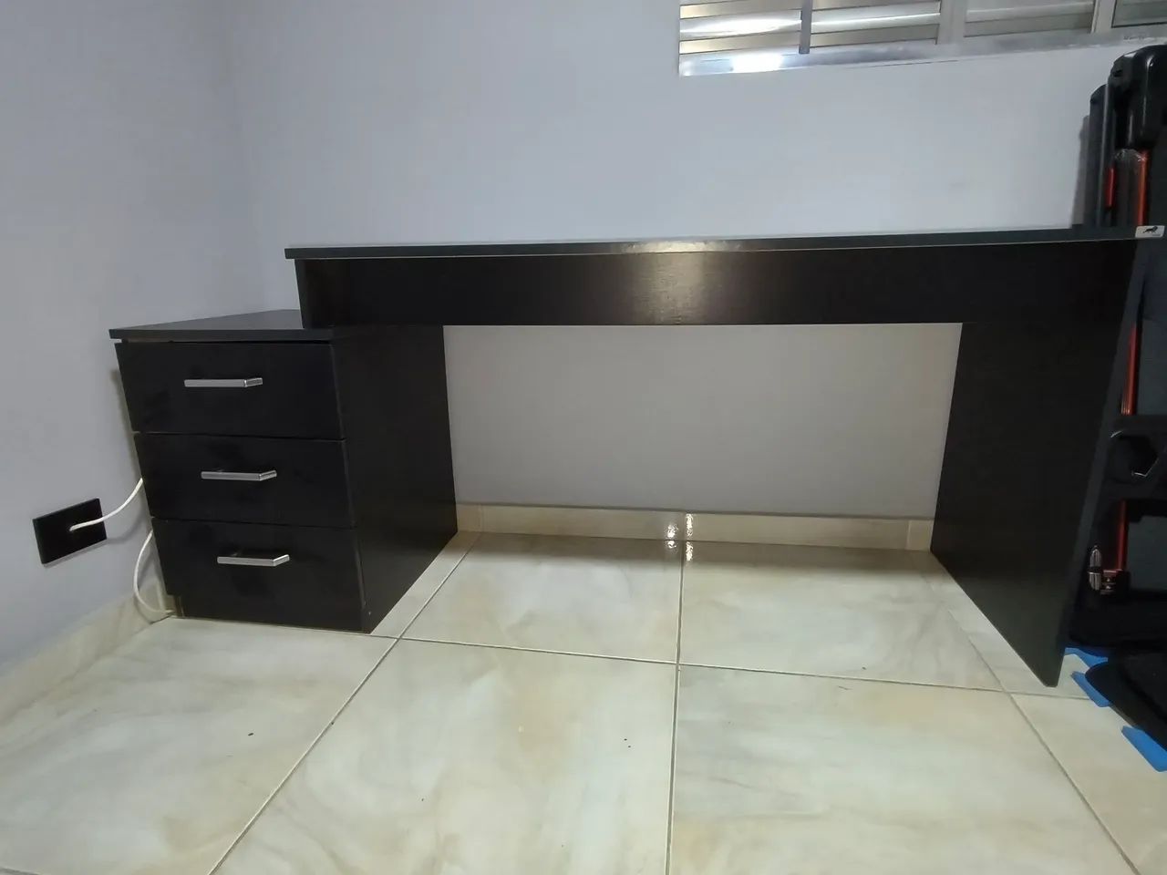 Vendo Mesa gamer ou para escritório 