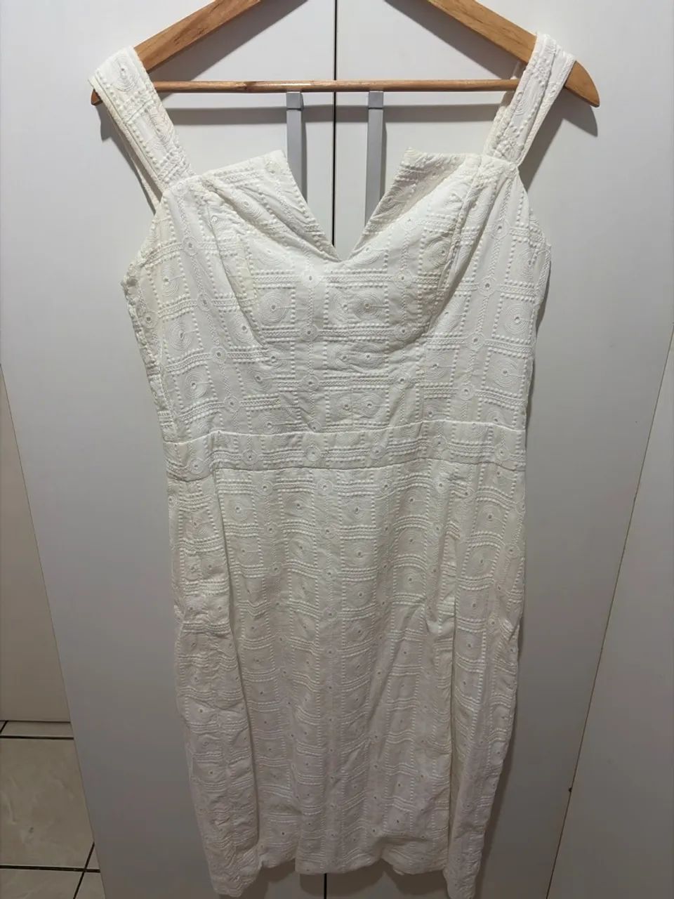 Vestido Branco bordado ingles (lese) DEEP