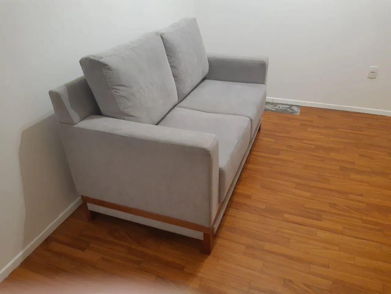 Sofá e uma comoda - Foto 3