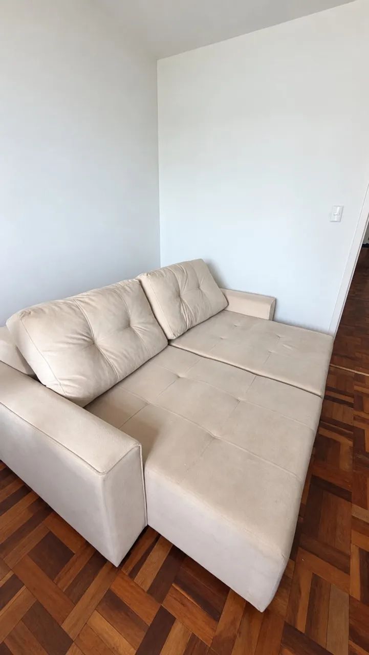 Sofa Retratil Bege 3 lugares - Foto 4
