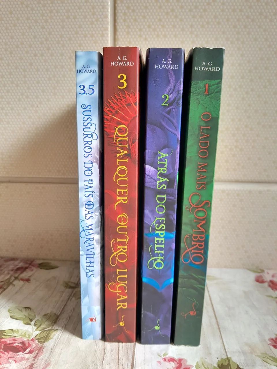 Série "Splintered", de A.G. Howard - completa - Foto 2