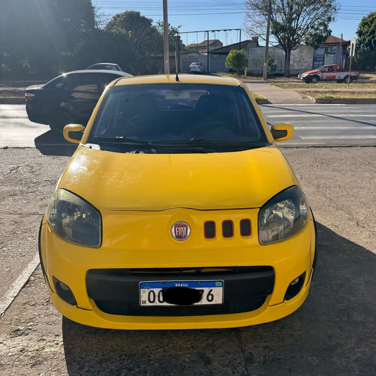 Fiat Uno Sporting 1.4 EVO Fire Flex 8V 4P 2014 - Foto 2