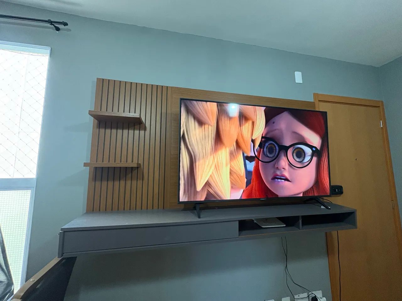 PAINEL DE TV 55 POLEGADAS OU MENOS 467350661880227841
