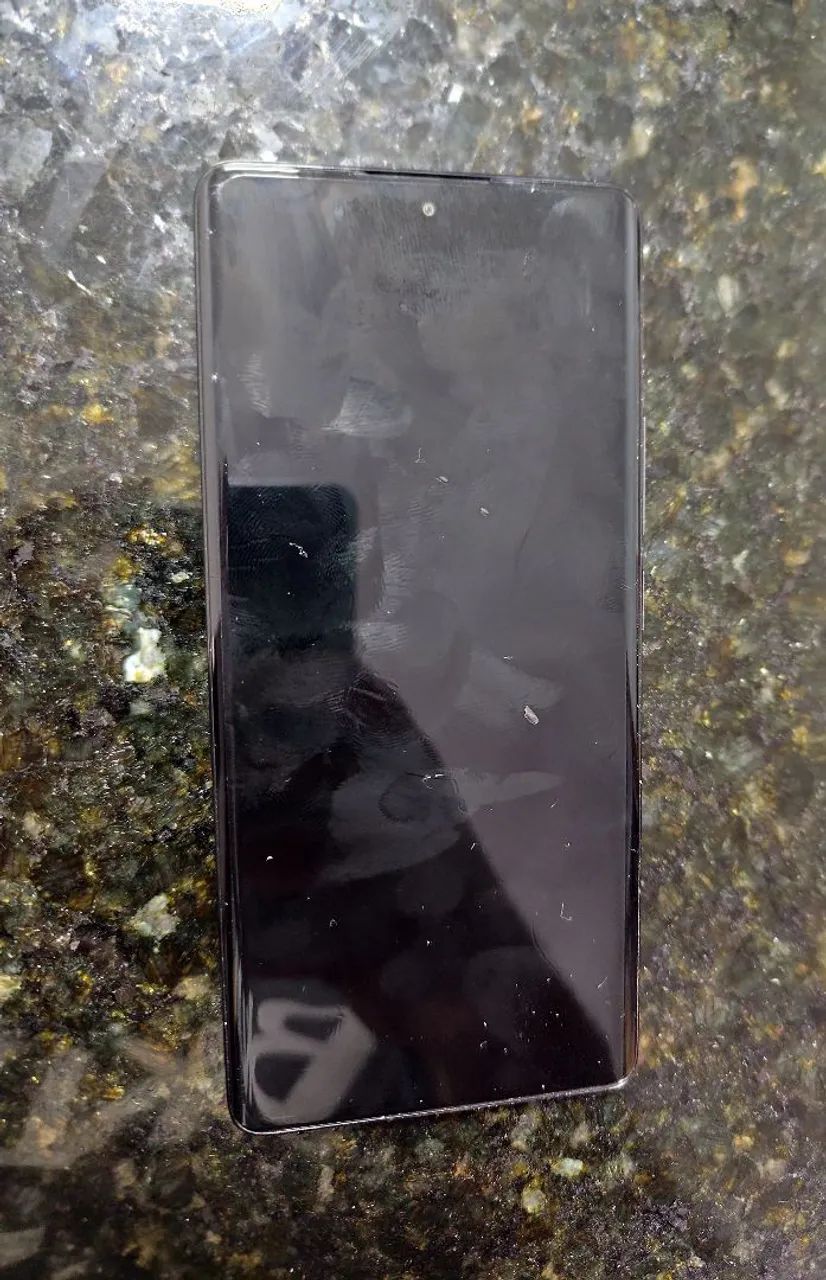 Vendo Redmi note 14 pro 256gb - Foto 2