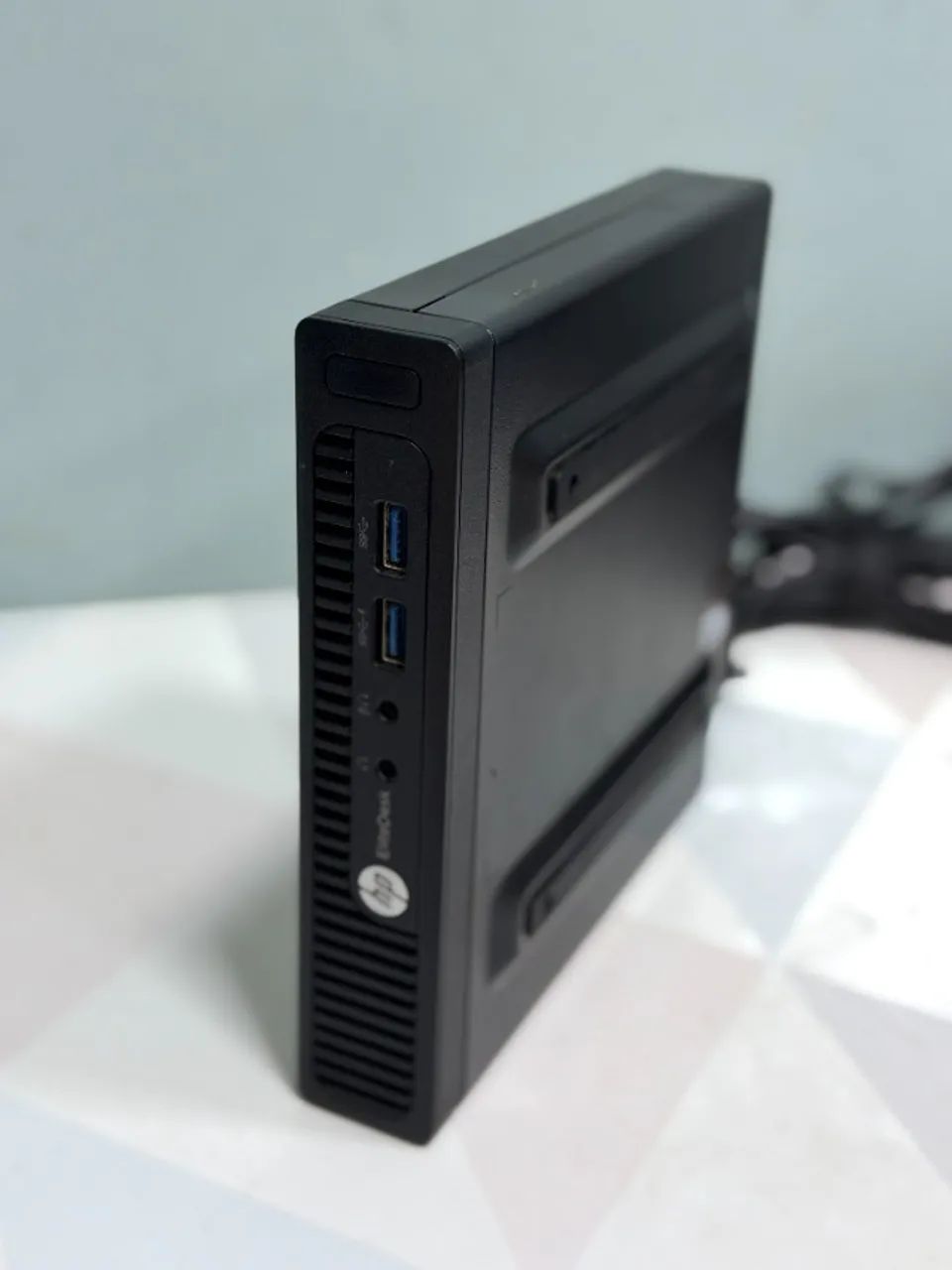 Computador CPU HP EliteDesk AMD A10 8GB RAM SSD 240GB Wi-Fi e Bluetooth  