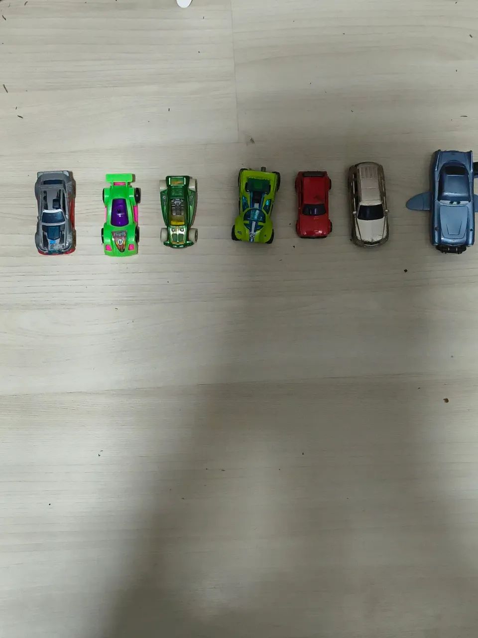 Carrinho de brinquedo 