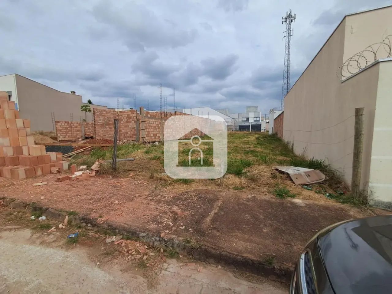 Terreno a venda no bairro Bosque dos Buritis - Foto 4