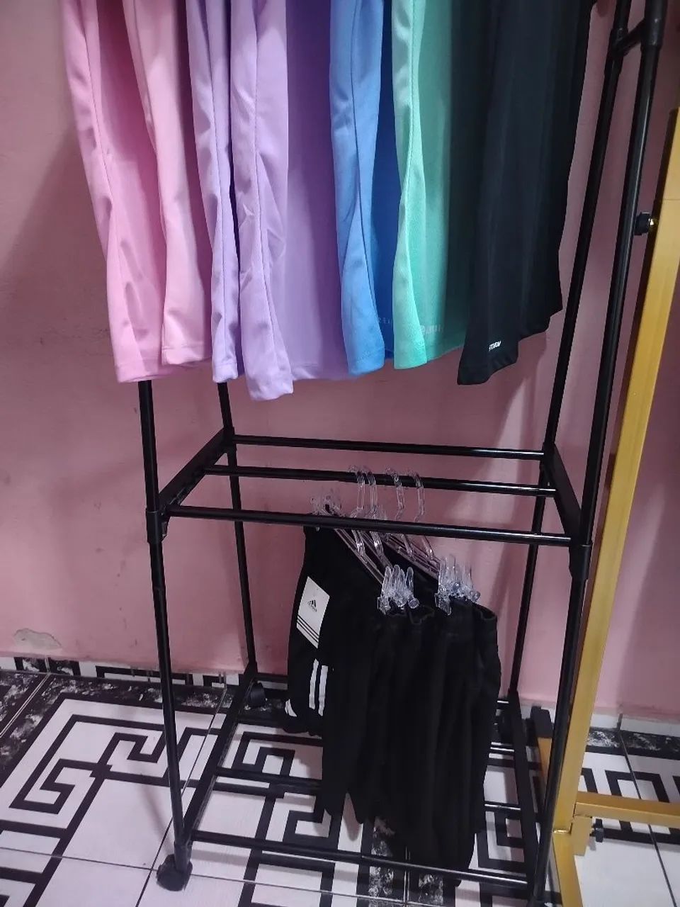 Cabide Cabideiro arara para roupa  - Foto 4