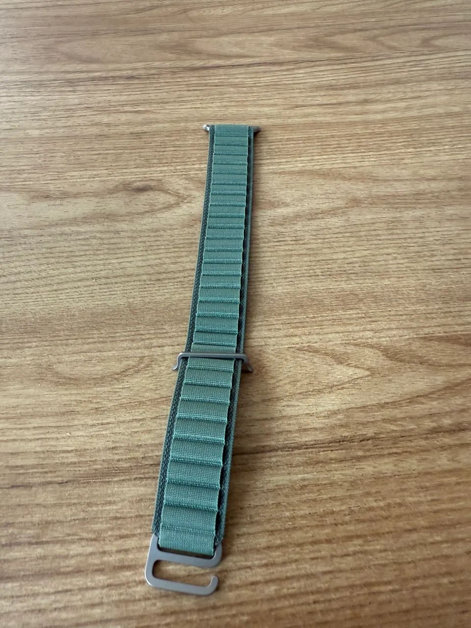 Pulseira original Apple - Loop olive - tamanho M  - Apple Watch Ultra - Foto 3