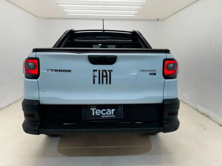Fiat Strada Volcano 1.3 Flex 8V CD 2023 - Foto 5
