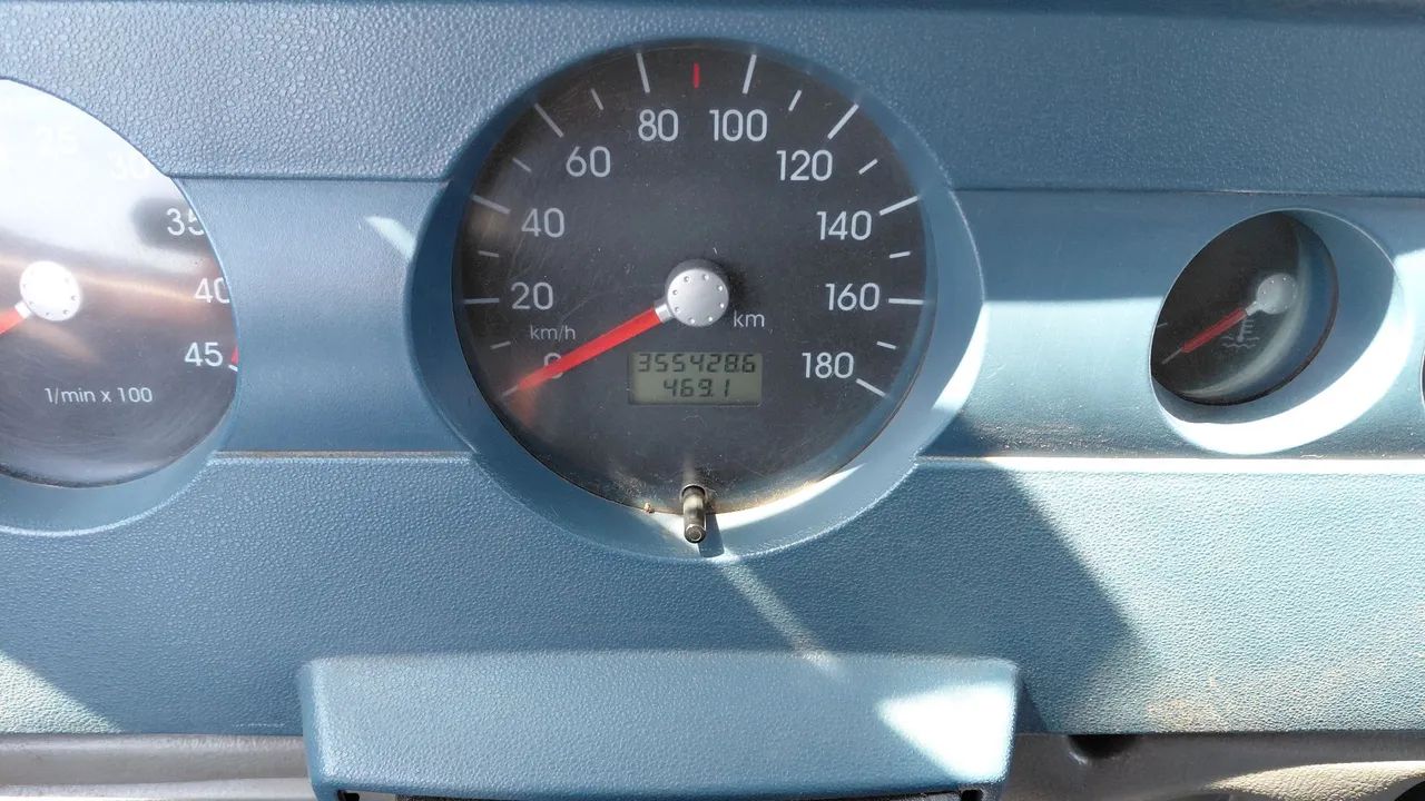 Vw8.150 2008 - Foto 4