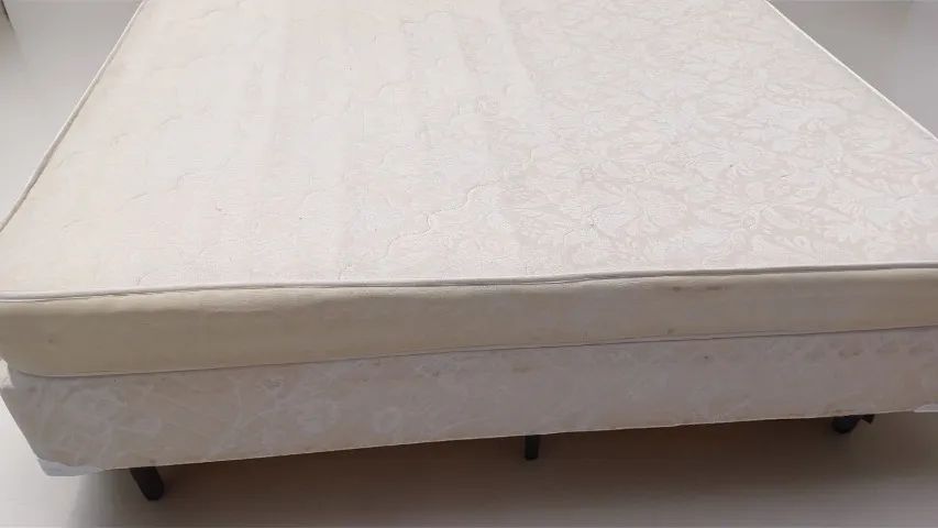 Cama de casal, bege, em bom estado. - Foto 3