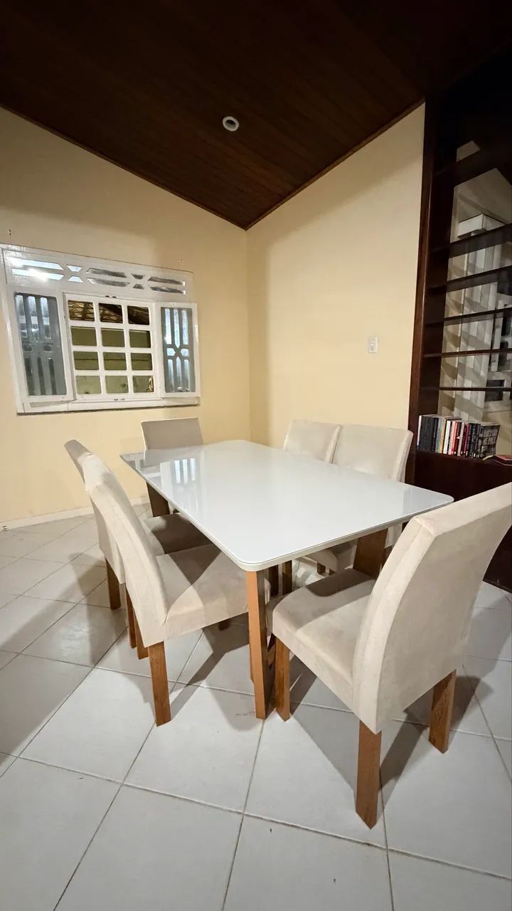 Mesa com seis cadeiras  - Foto 3