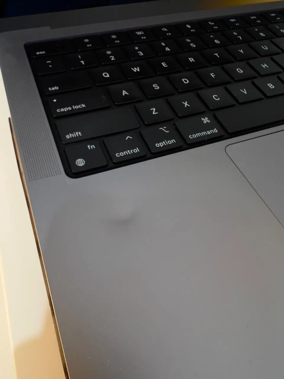 MacBook Pro M2 Pro 1TB 16GB 230 ciclos completo - Foto 3