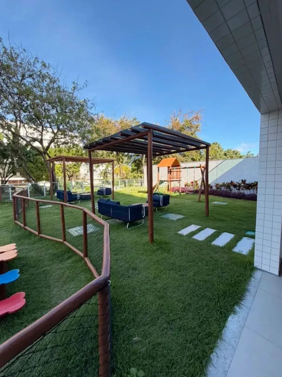 Edifício Novo  - 2 Qts (1 Suíte) - 50m² - Pronto p/ Morar - Foto 2