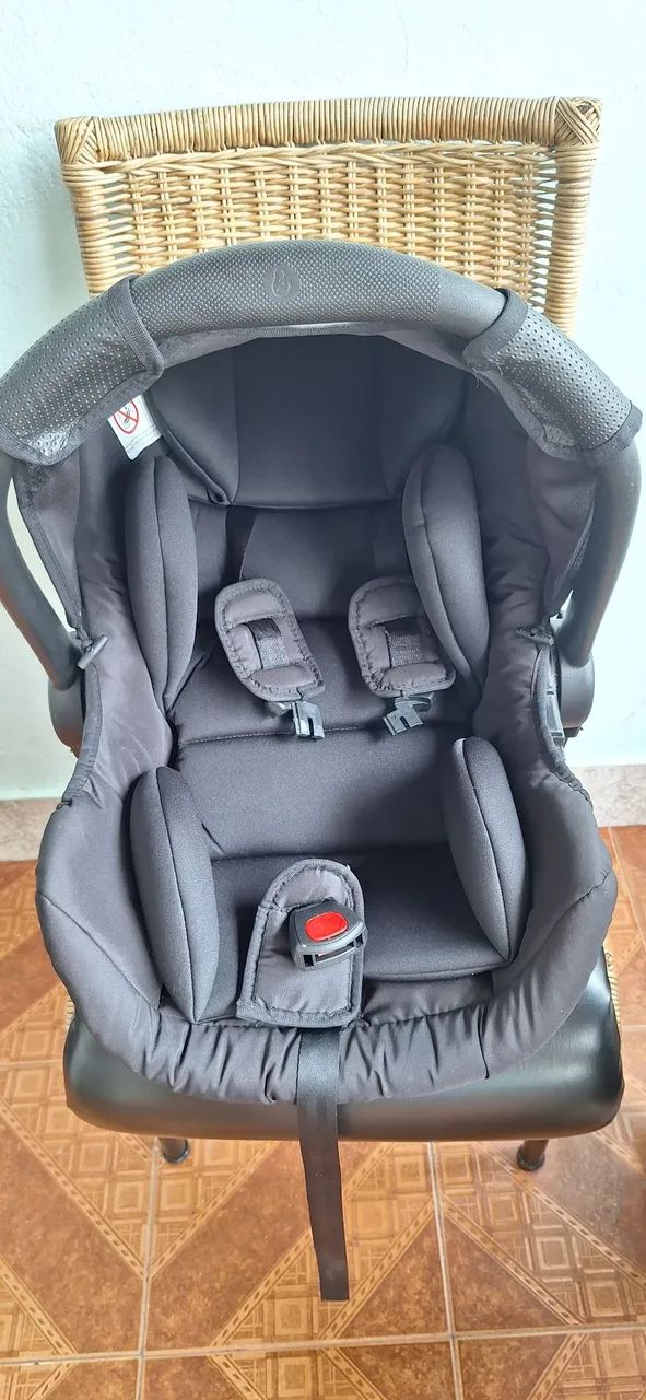 Carrinho com bebê conforto - Foto 4
