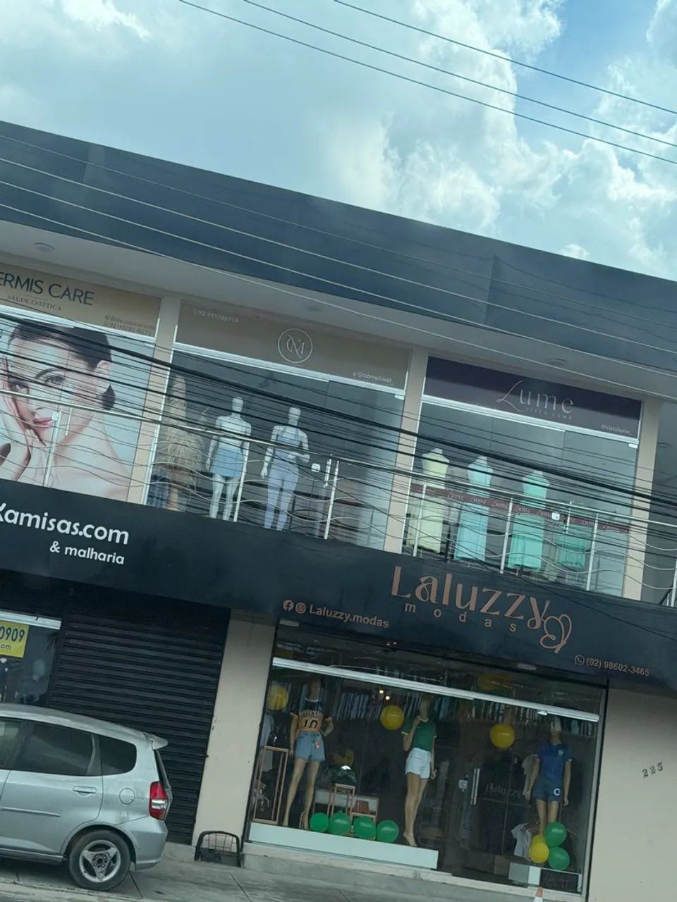Vendo uma loja de roupa já montada. Próximo a bola do manoa.  - Foto 4