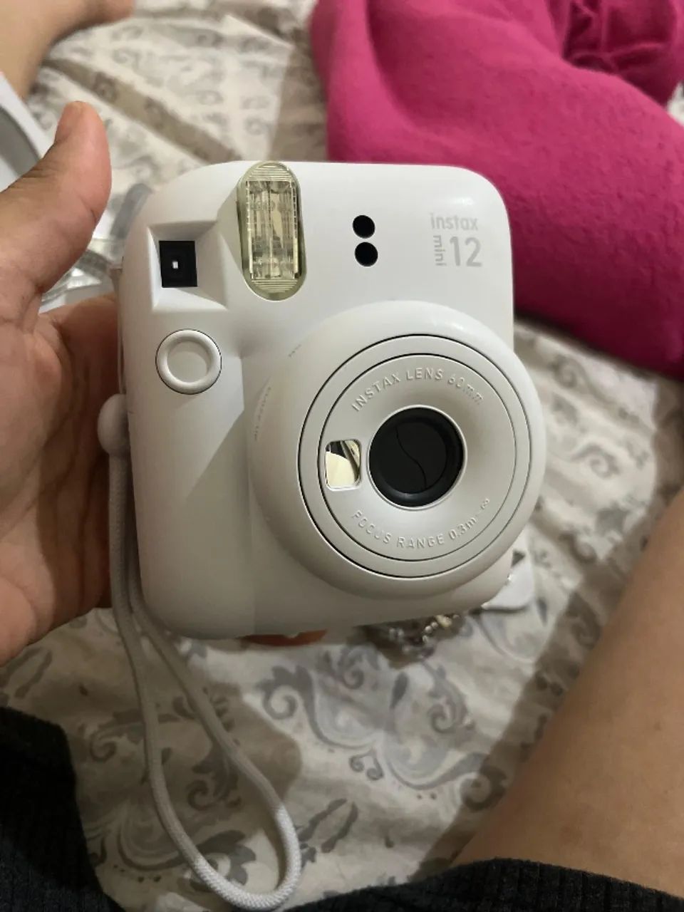 CÂMERA INSTAX MINI 12 BRANCA 