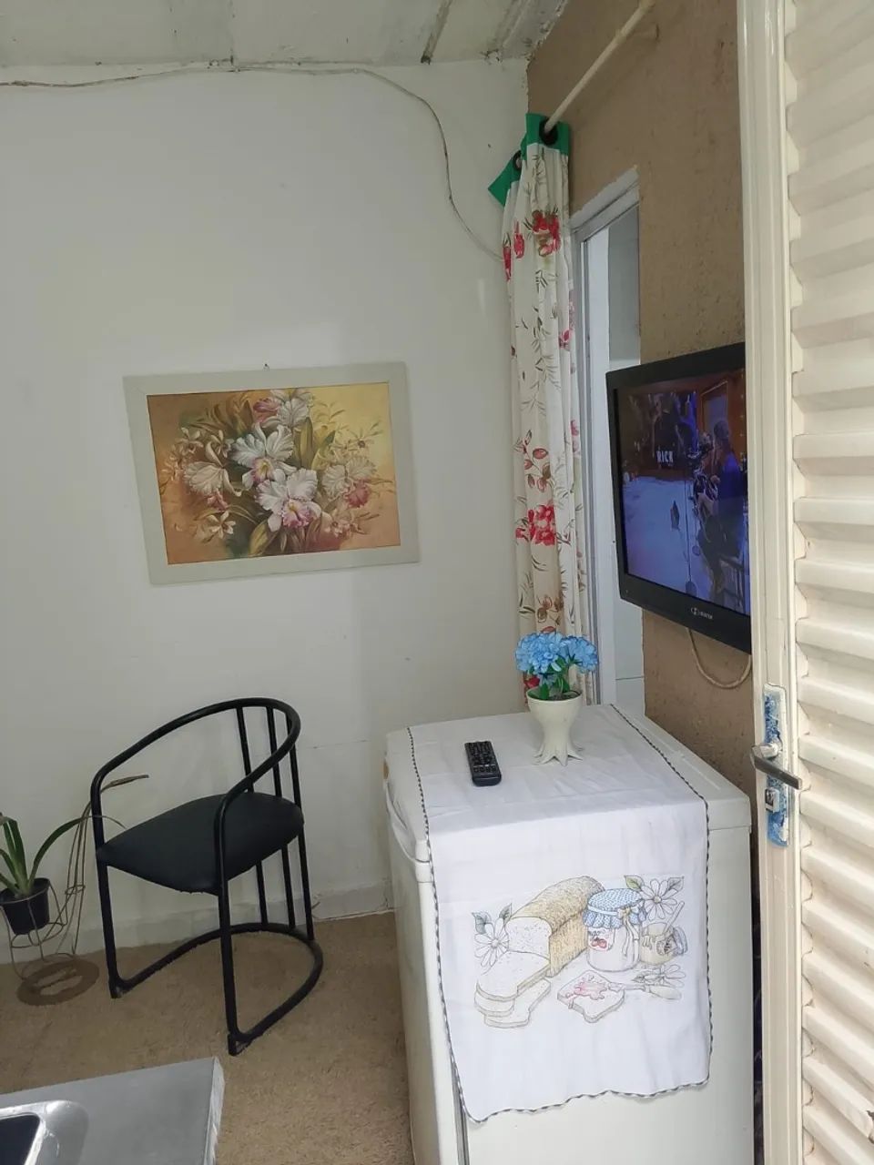 Alugo Kitnet mobiliada tipo apartamento  - Foto 2