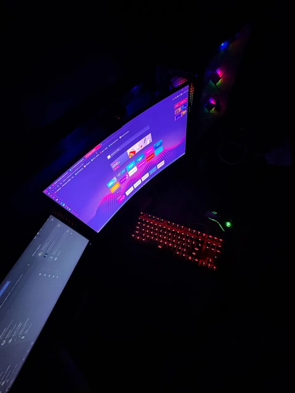SETUP GAMER COMPLETO PC + 2 MONITORES + PERIFÉRICOS - Foto 2