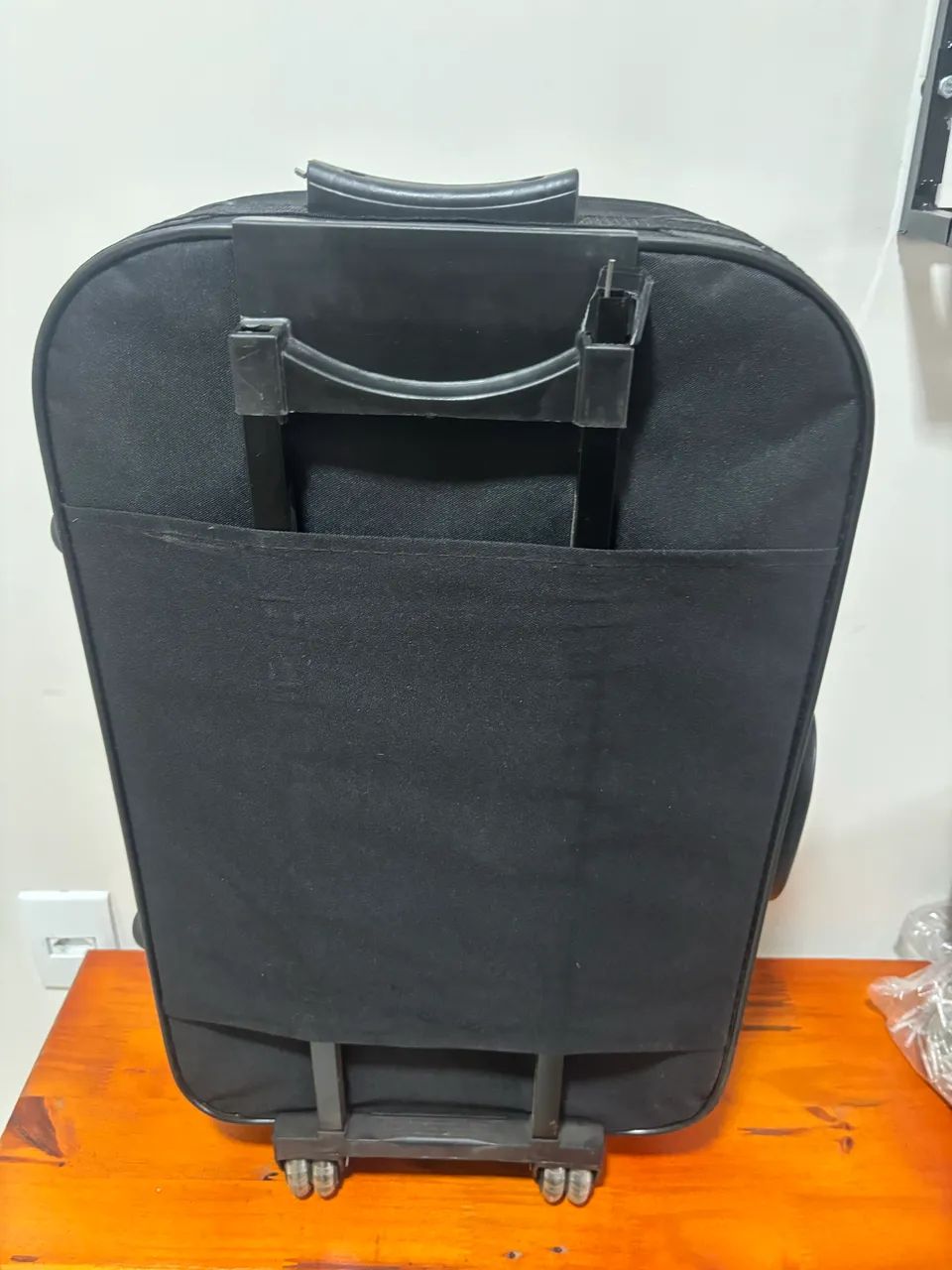 Mala nova grande com avarias  - Foto 2