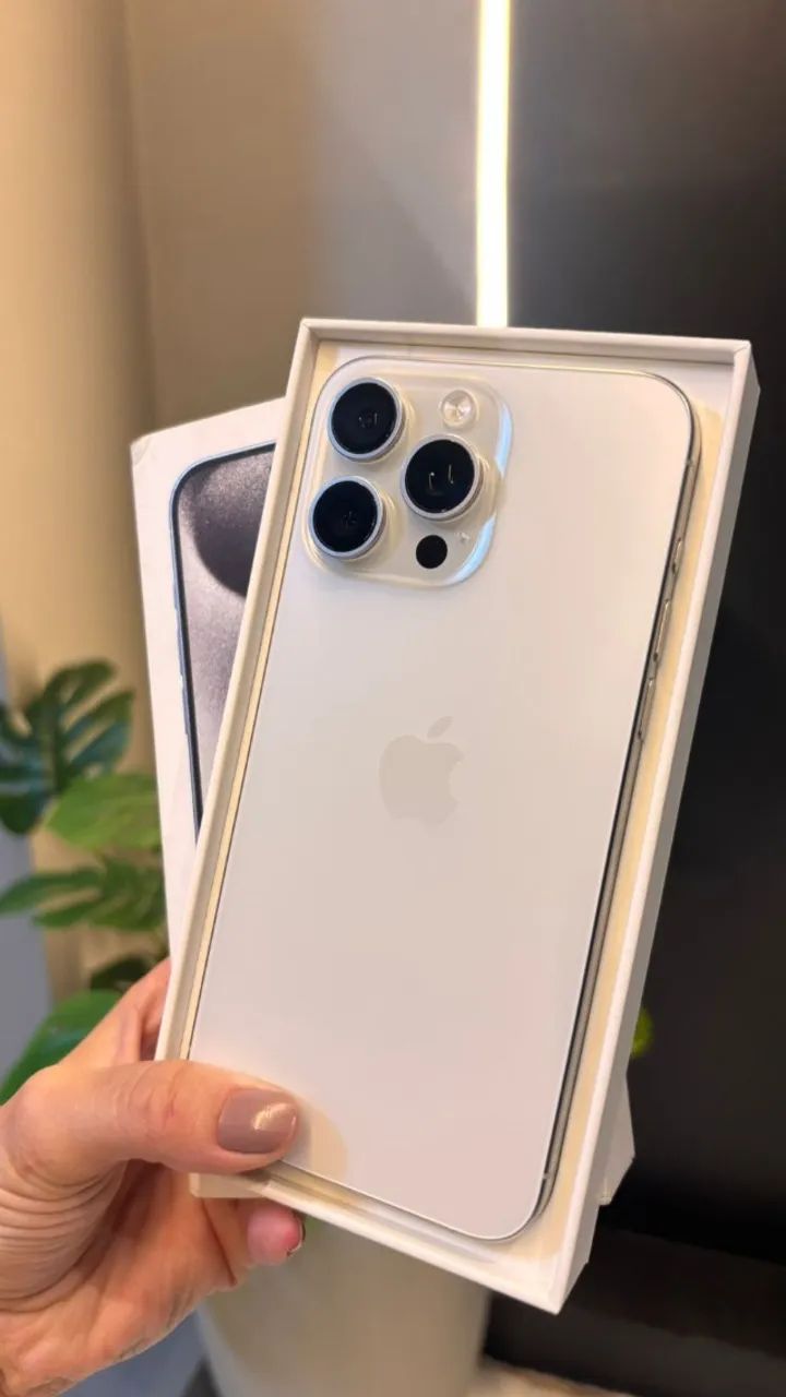 平*風様 iPhone 15 pro max ホワイト 256GB バッテリー Best Option Notebook - Iphone 15 Pro Max - 256Gb - Garantia Apple
