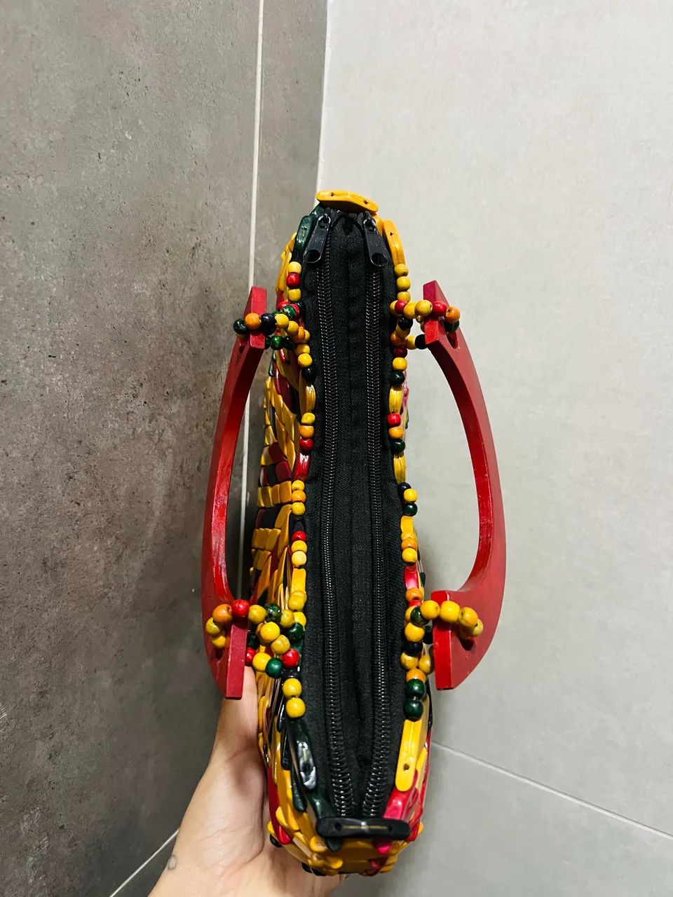 Bolsa de mão de madeira  - Foto 2