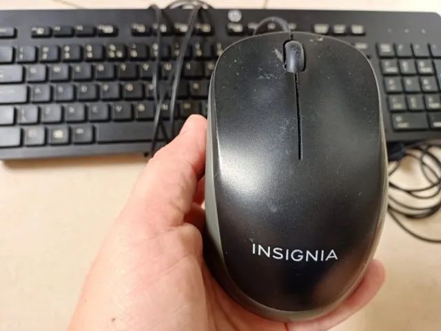 Kit com 3 peças Teclado de computador com mouse COM fio e mouse SEM fio - Foto 3