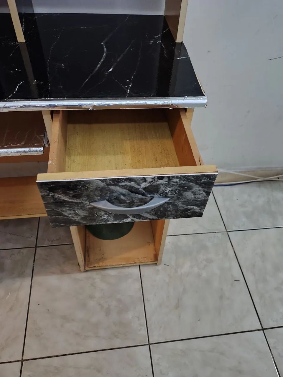 Mesa de computador com cadeira  - Foto 3
