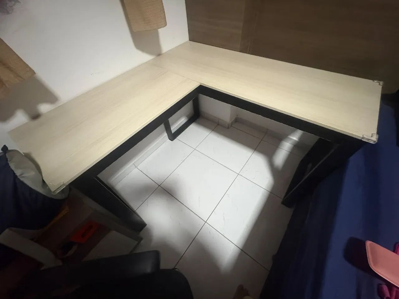Mesinha de escritório 