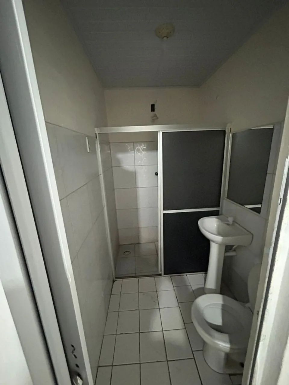 Vende-se uma casa na santa Lúcia  - Foto 2