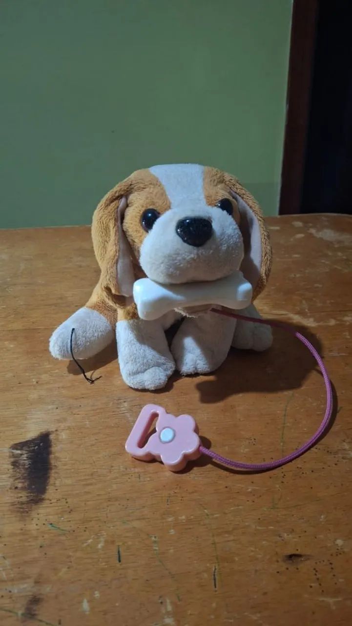 Boneca com cachorrinho de pelúcia  - Foto 2