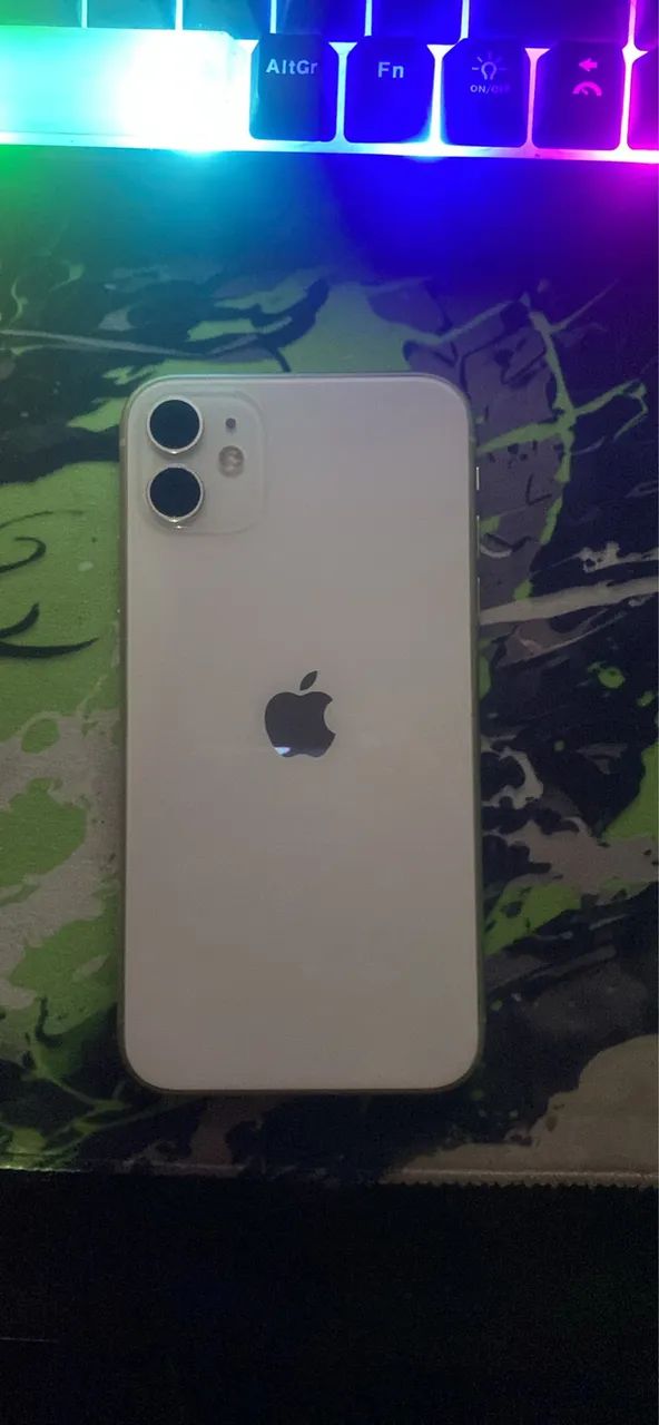 iPhone 11 