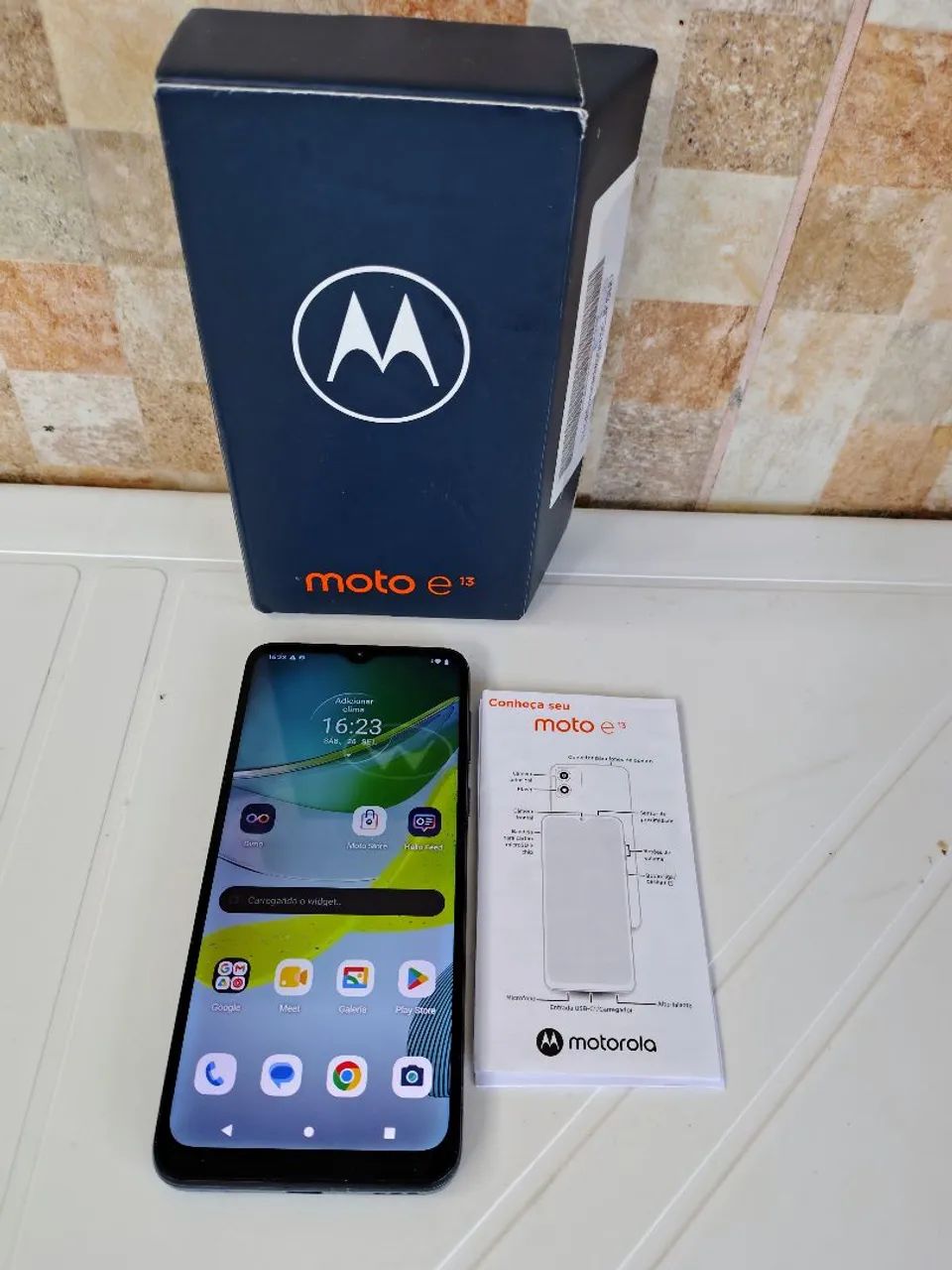 CELULAR MOTOROLA E13
