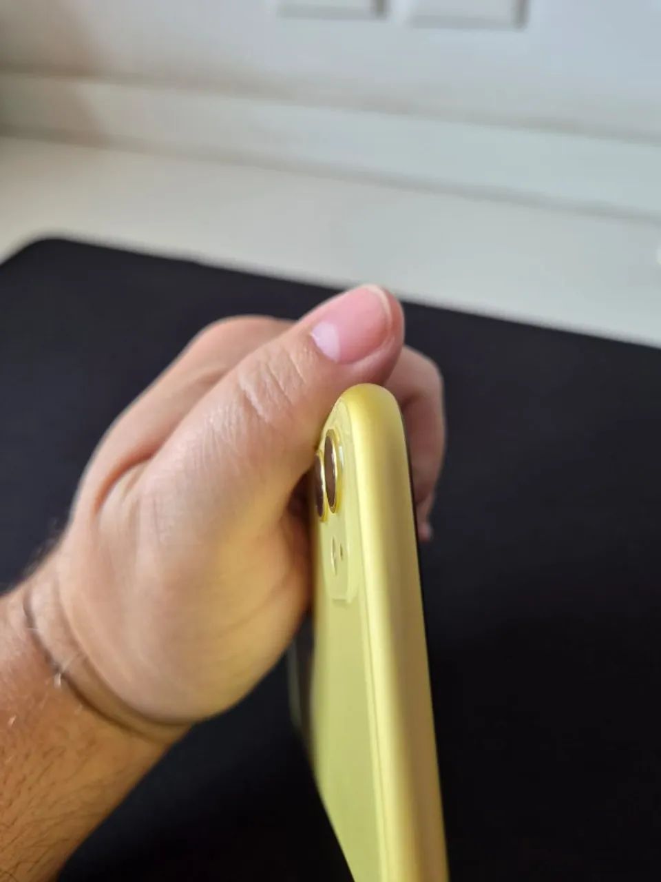 iPhone 11 - 64GB (Amarelo) - Celulares e Smartphones - Palmeira