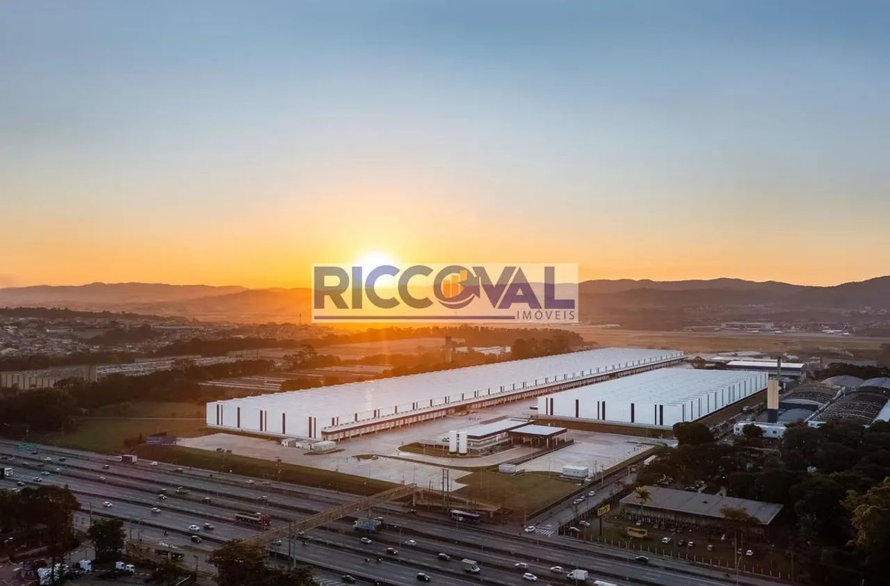 Galpão para Locação em Cumbica - 12.660,95 m²