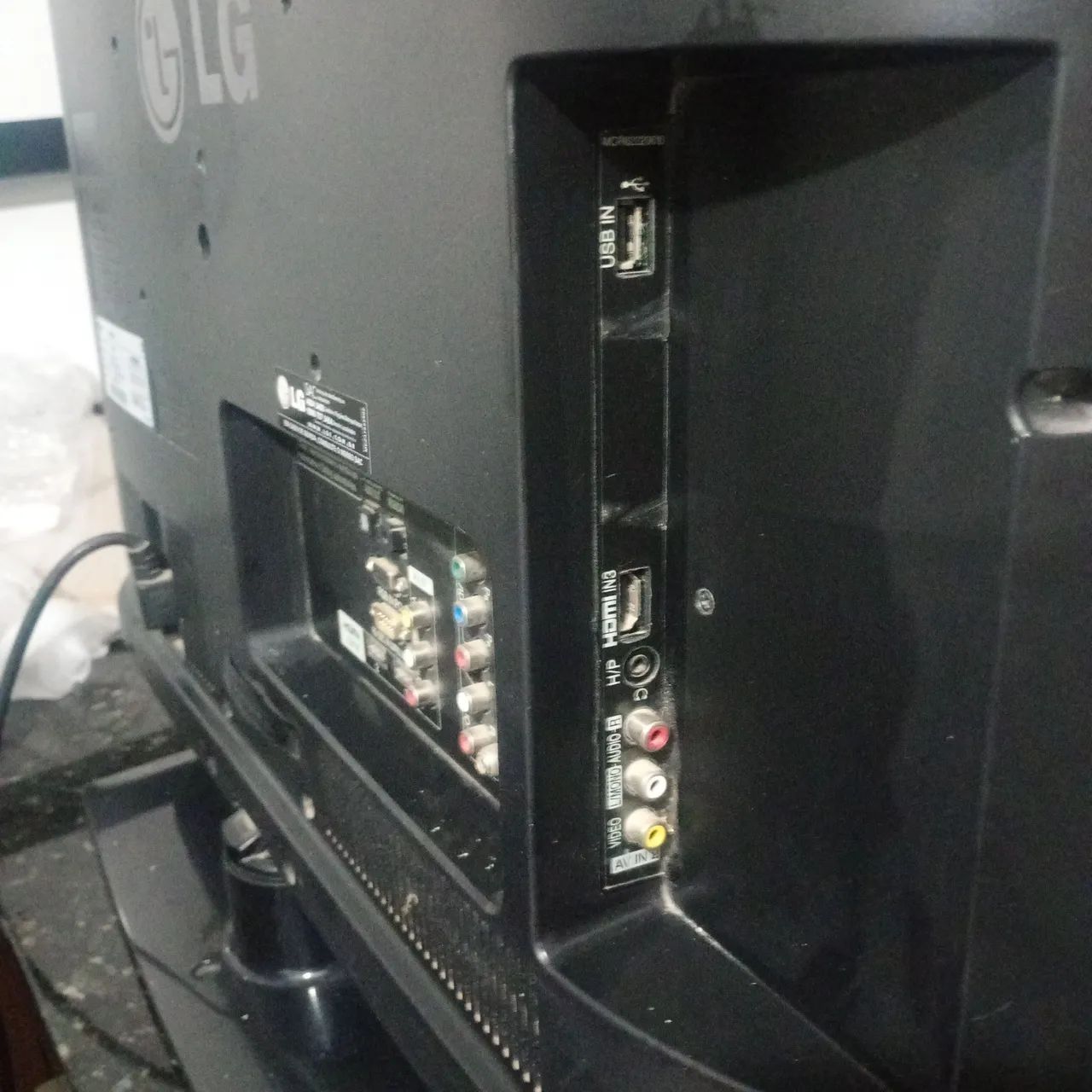 Vendo tv ótimo estado não é smart tem que converte  - Foto 2
