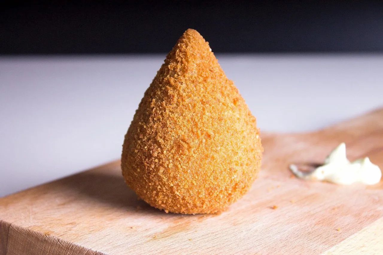 APRENDA A FAZER A COXINHA 