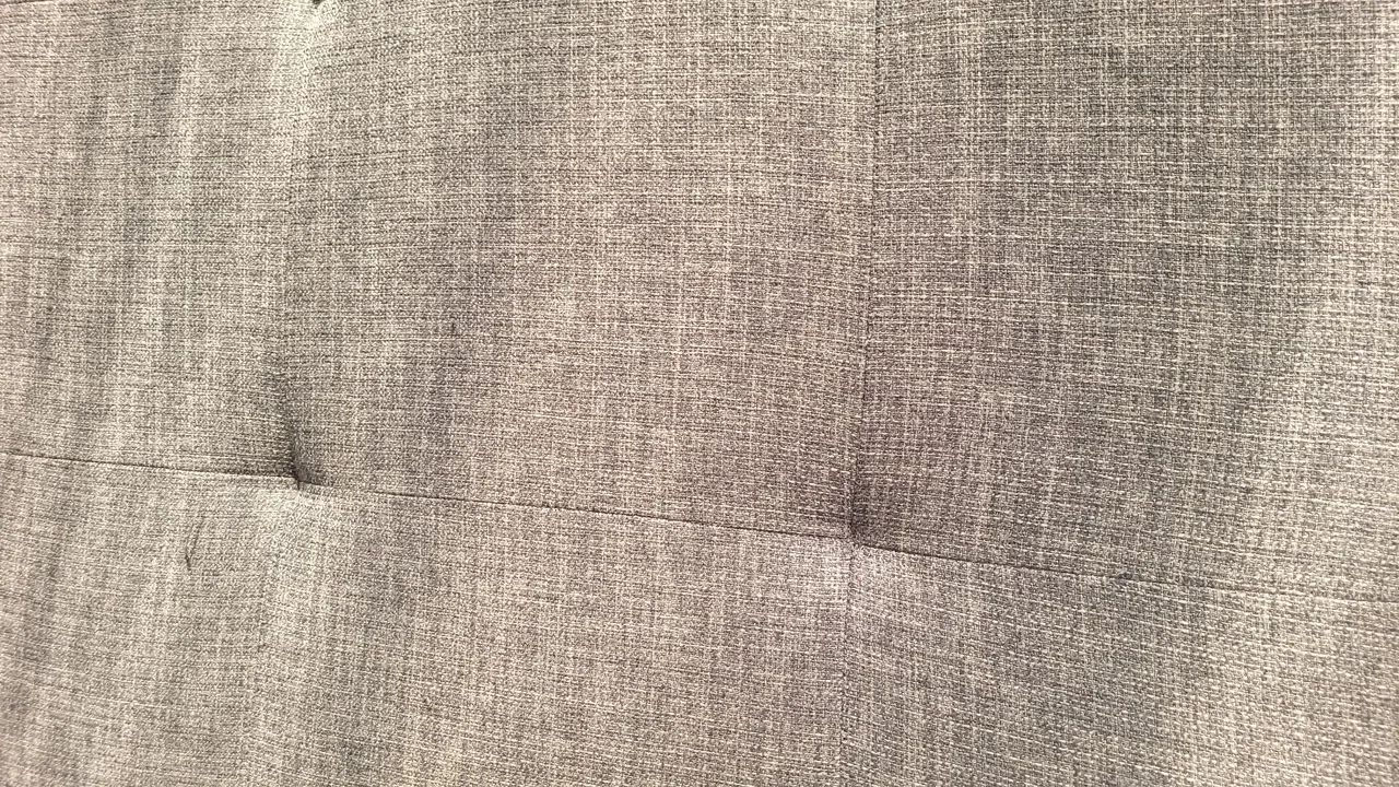 Sofa retratil de três lugares - Foto 4