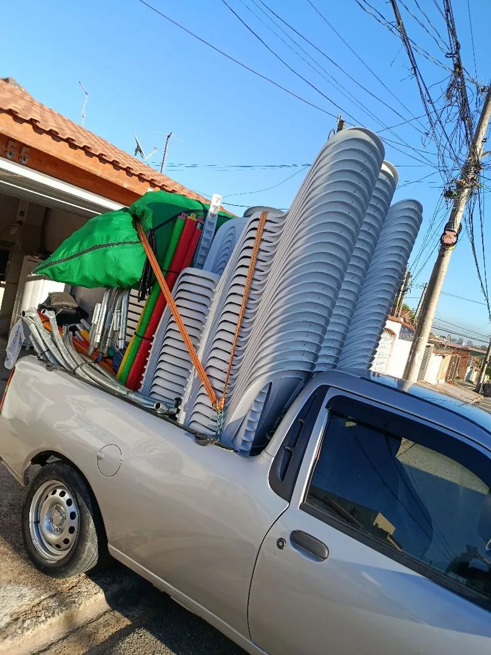 Alugamos mesas cadeiras e brinquedos  - Foto 3