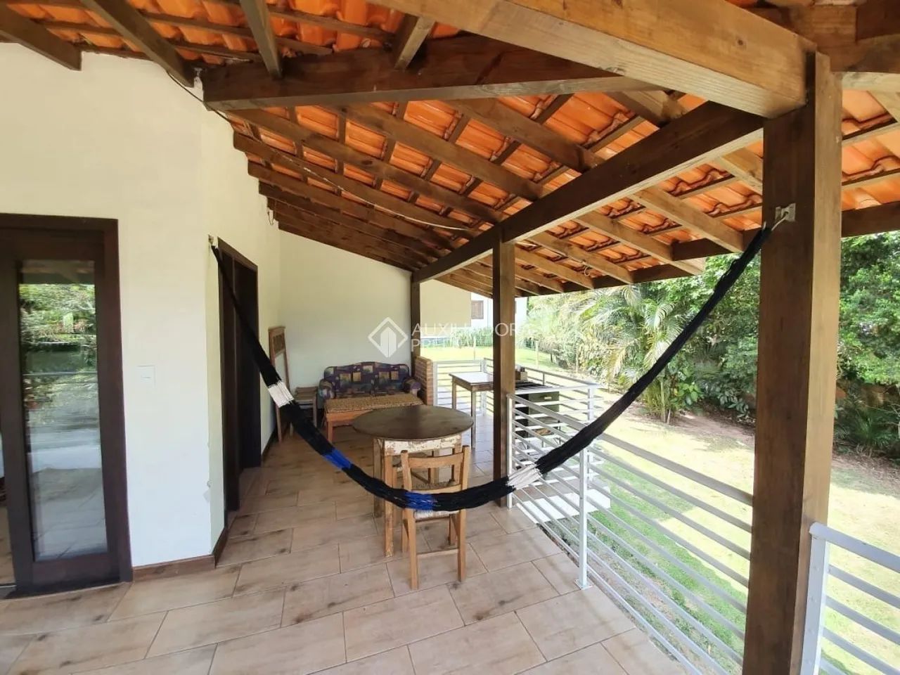 Casa em meio à natureza, próxima à Lagoa de Ibiraquera - Foto 5