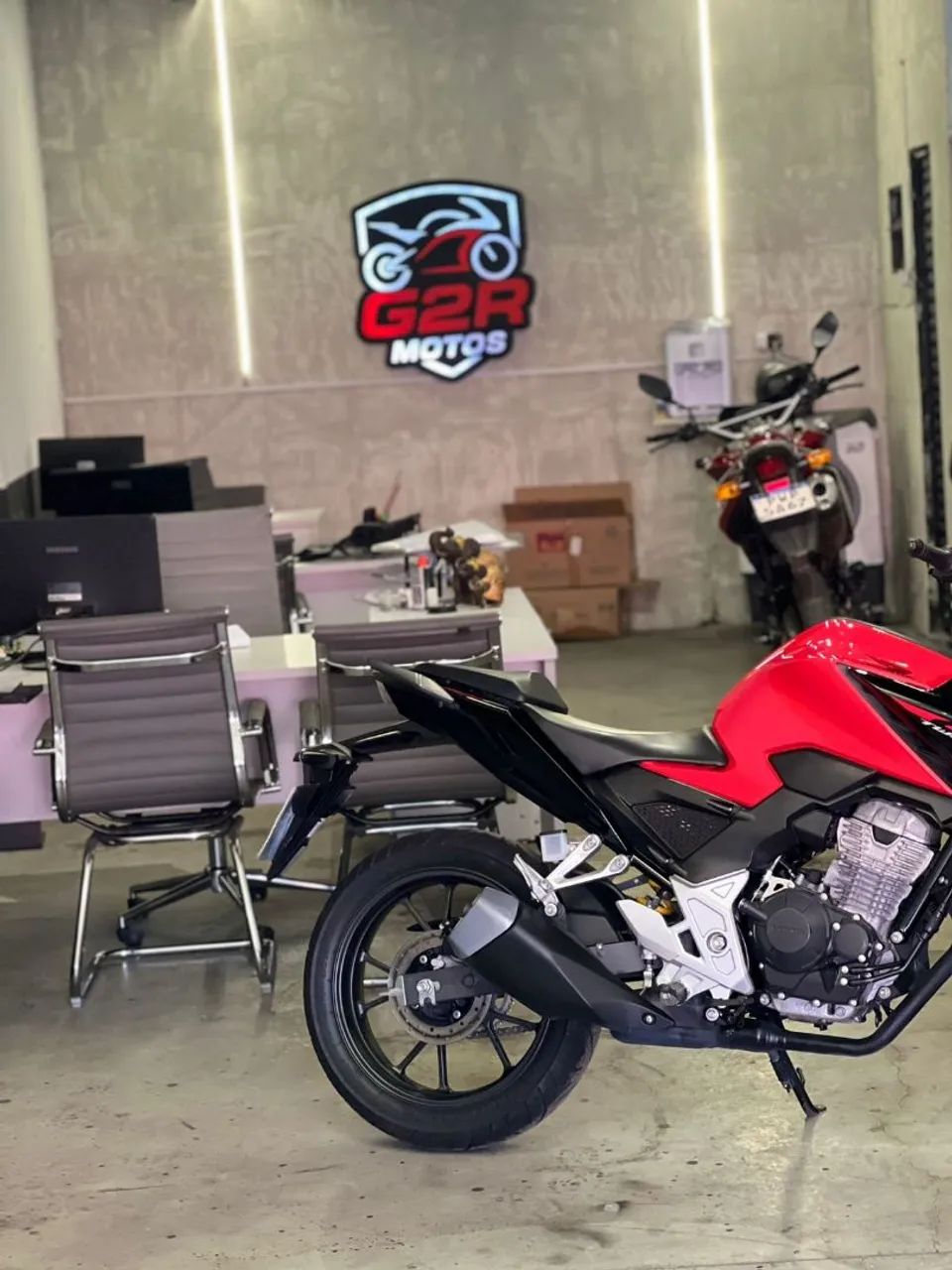 CB 300 2024 IMPECÁVEL  - Foto 3