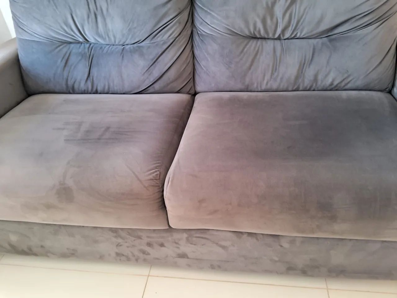 Sofá dois lugares