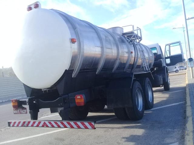 Ford Cargo 2422 e - 3 eixos 2p - Foto 5