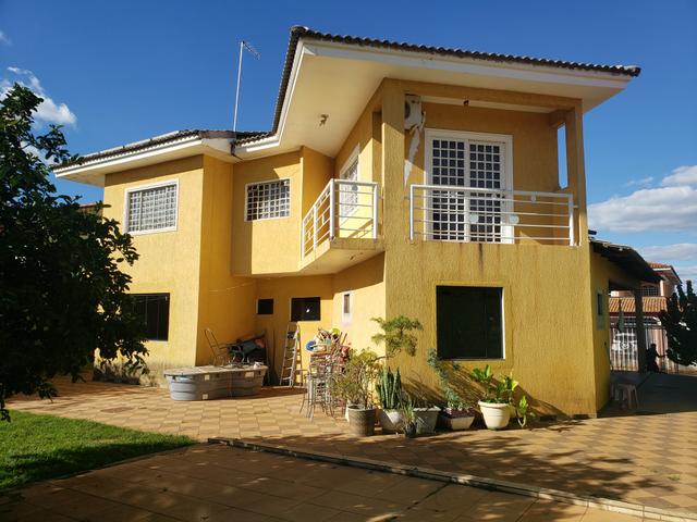 Sobrado 5 quartos rua 8 LOTE 800 metros